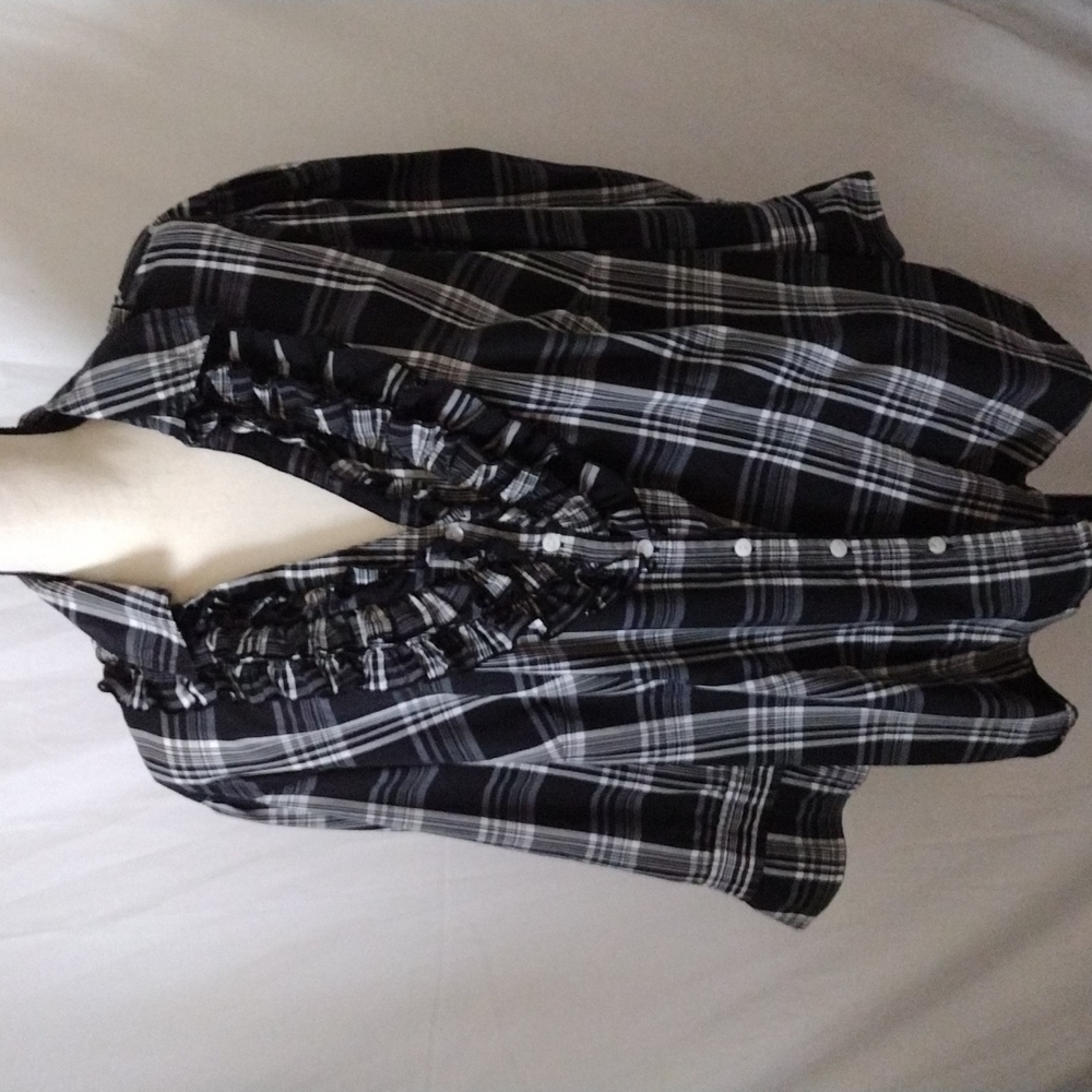 SPENDE WOMAN MID SLEEVE BUTTON DOWN TOP COTTON BLEND.
